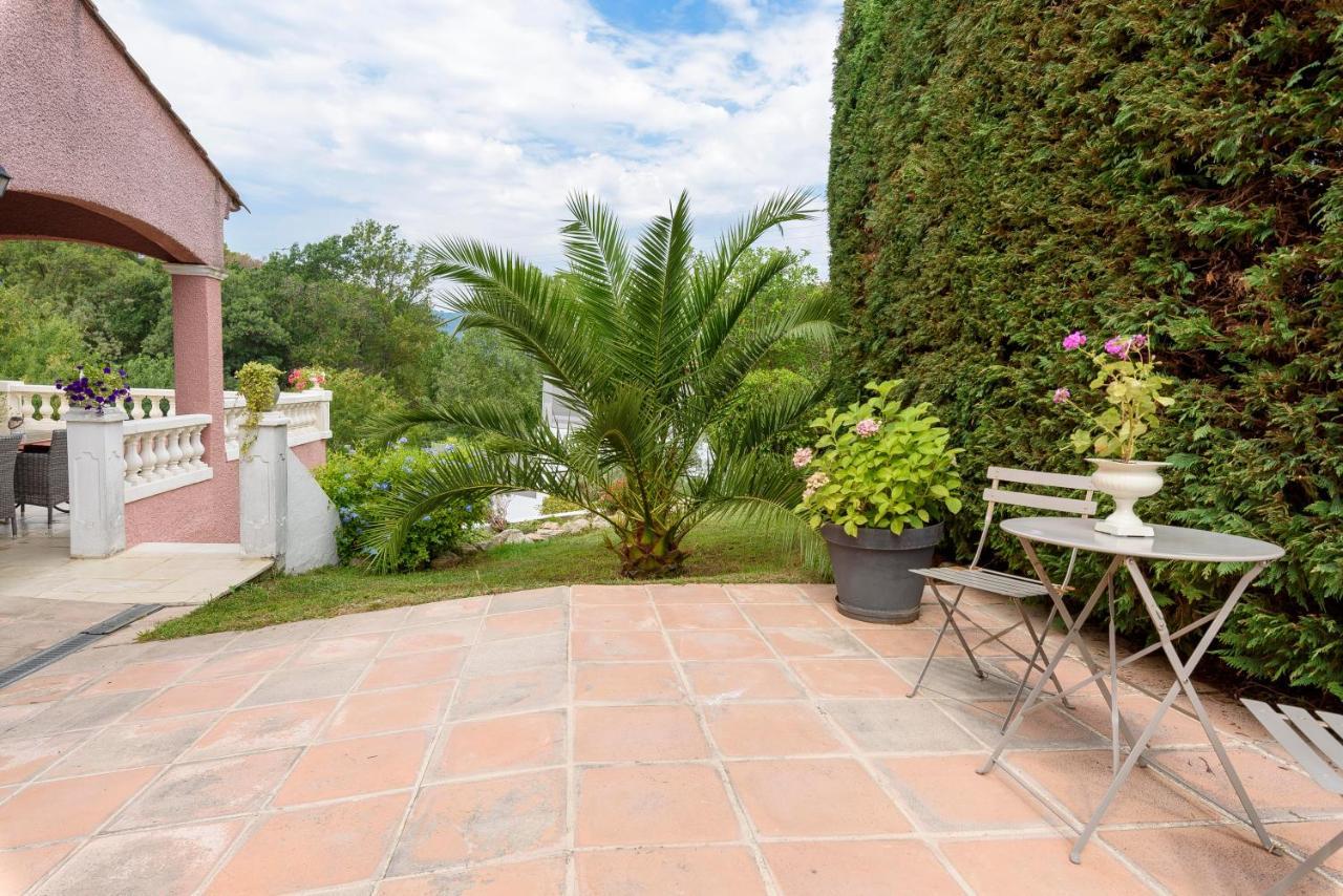 La Maisonnette Du Clos La Roquette-sur-Siagne Εξωτερικό φωτογραφία
